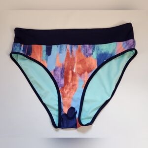 L.L. BEAN Women's New Currents Swimwear Mid-Rise Brief Darkest Navy Paintbrush